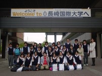県立清峰高等学校1年生の皆さんが大学見学に来ました。
